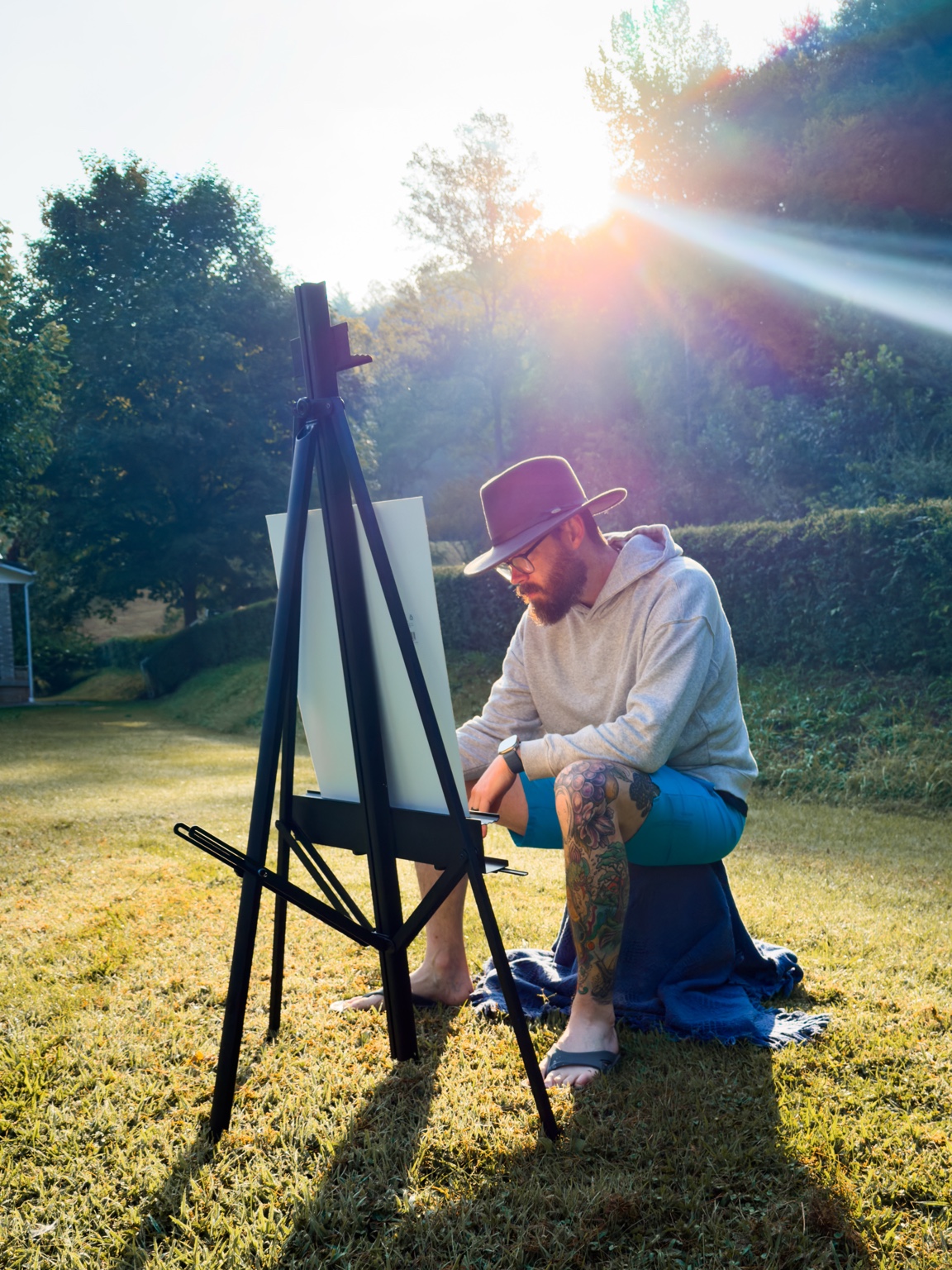 Dillon Baldwin painting outdoors in Eastern Kentucky